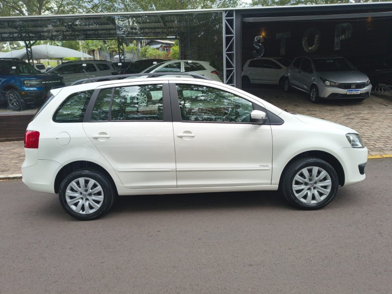 SPACEFOX 1.6 MI TREND 8V FLEX 4P MANUAL - 2013 - DOIS IRMãOS
