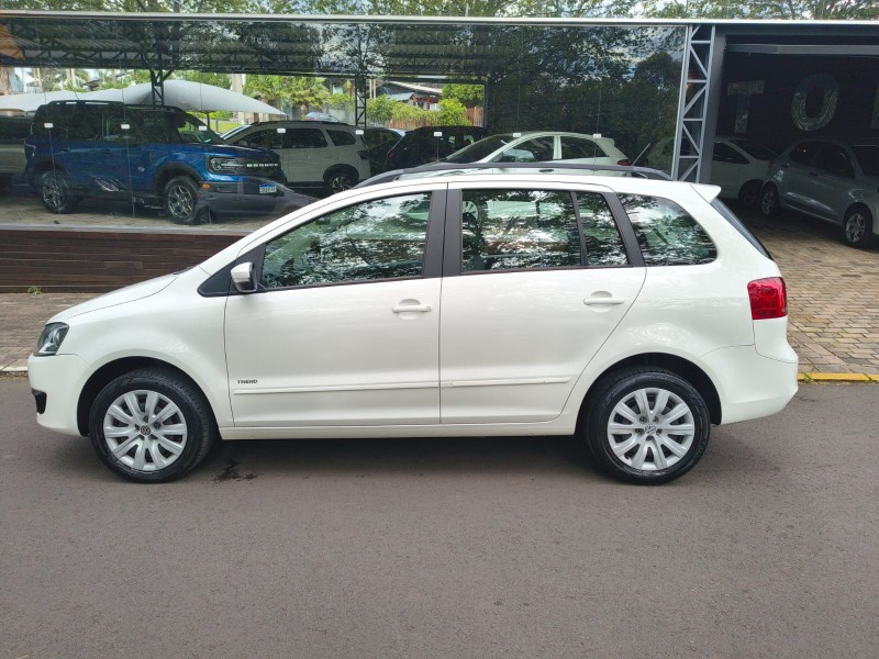 SPACEFOX 1.6 MI TREND 8V FLEX 4P MANUAL - 2013 - DOIS IRMãOS