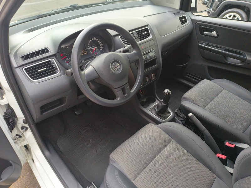 SPACEFOX 1.6 MI TREND 8V FLEX 4P MANUAL - 2013 - DOIS IRMãOS