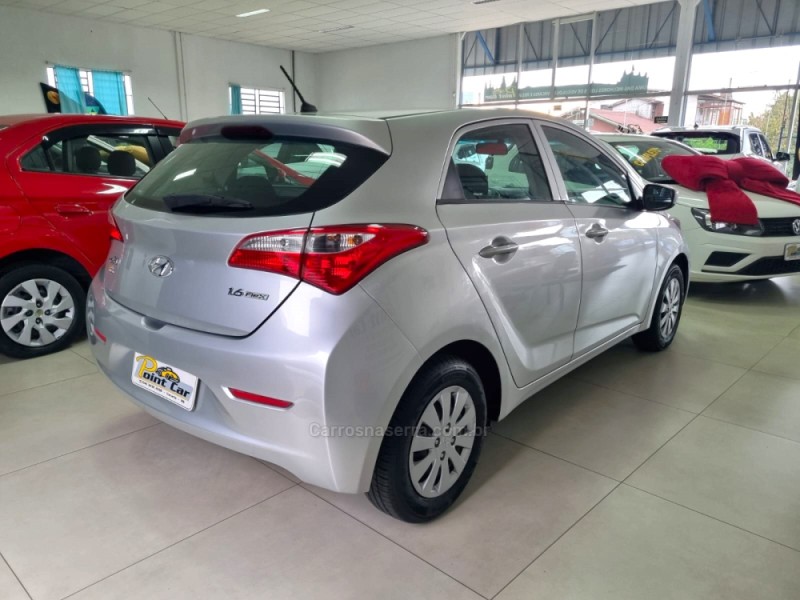 HB20 1.6 COMFORT 16V FLEX 4P MANUAL - 2014 - VACARIA