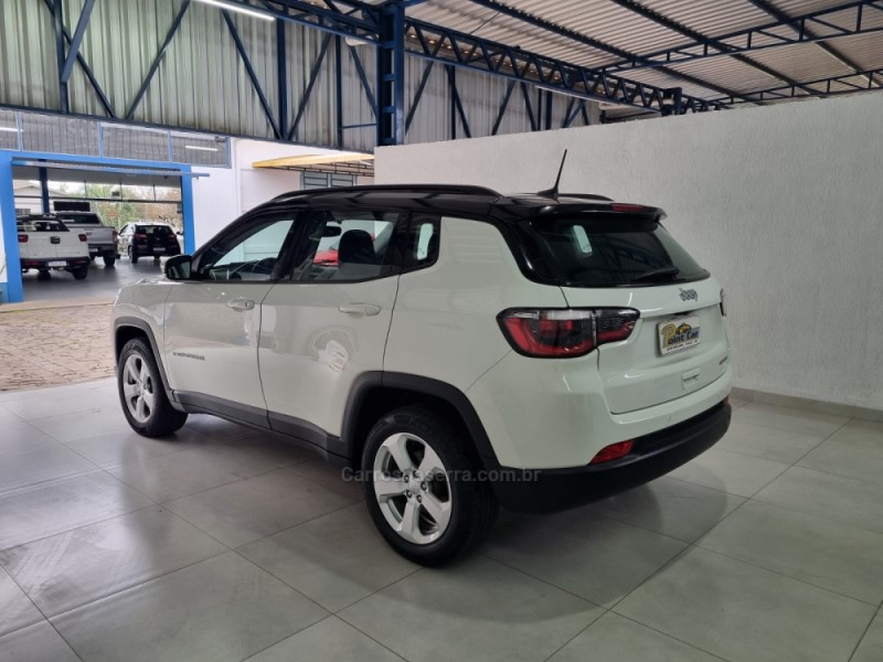COMPASS 2.0 16V FLEX SPORT AUTOMÁTICO - 2018 - VACARIA