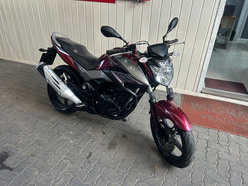 FAZER YS 250 BLUEFLEX - 2017 - TRêS COROAS