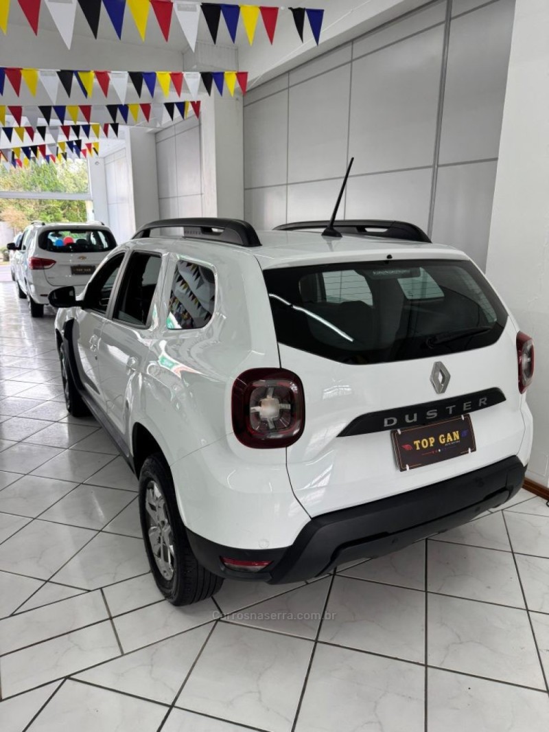 DUSTER 1.6 INTENSE 16V FLEX 4P MANUAL - 2024 - NOVA PETRóPOLIS