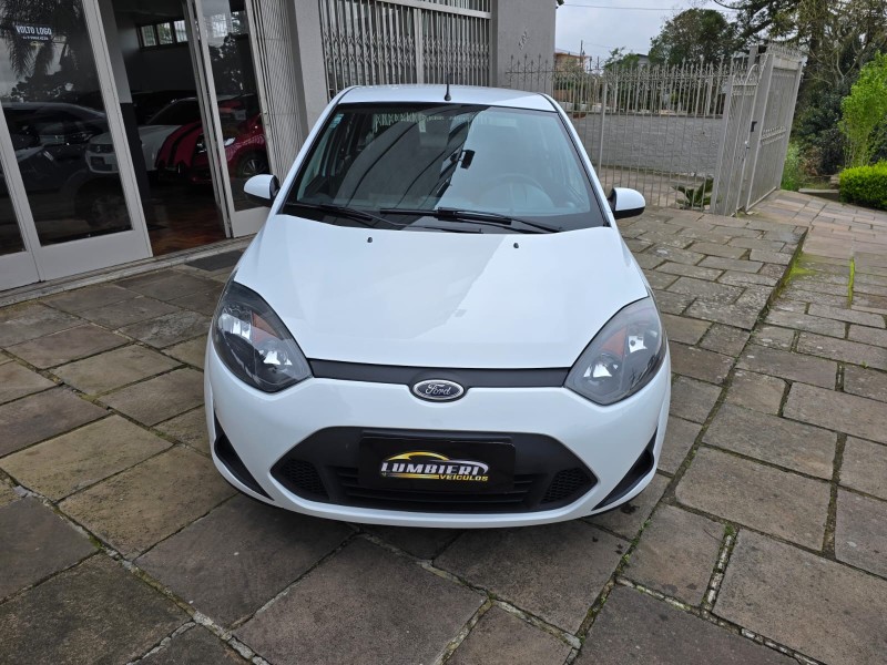 FIESTA 1.0 MPI SEDAN 8V FLEX 4P MANUAL - 2013 - FARROUPILHA