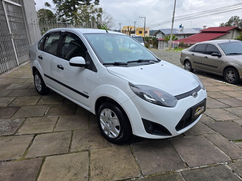 FIESTA 1.0 MPI SEDAN 8V FLEX 4P MANUAL - 2013 - FARROUPILHA