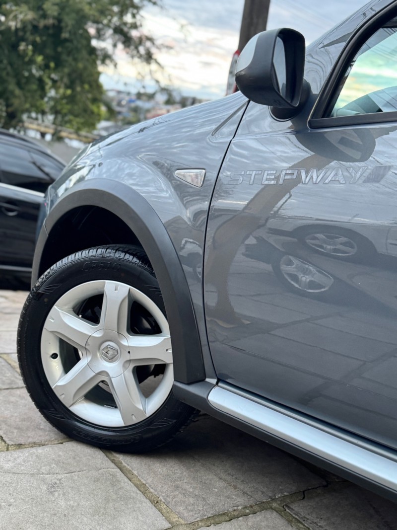SANDERO 1.6 STEPWAY 16V FLEX 4P MANUAL - 2009 - CAXIAS DO SUL