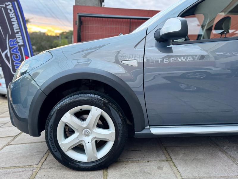 SANDERO 1.6 STEPWAY 16V FLEX 4P MANUAL - 2009 - CAXIAS DO SUL