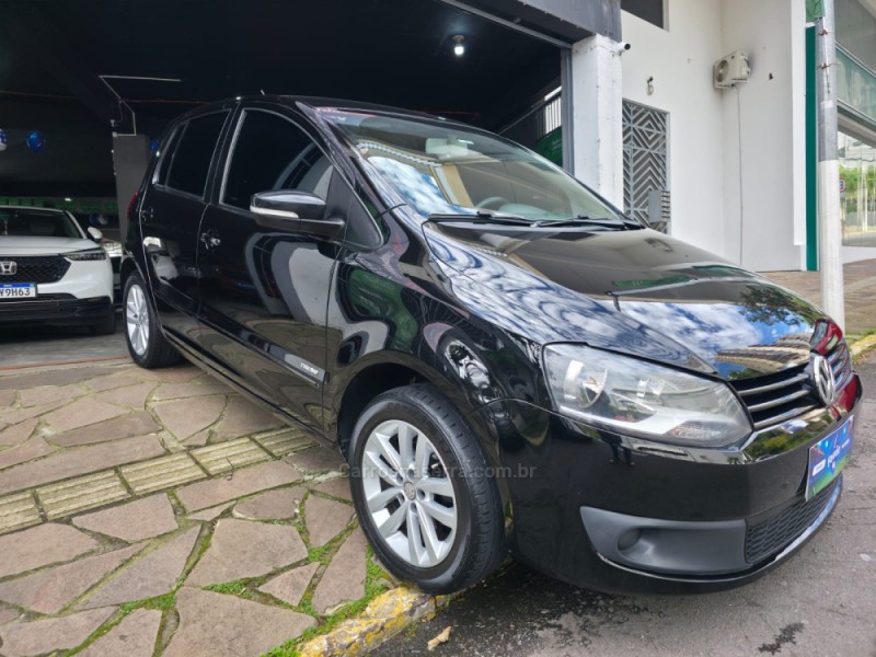 FOX 1.0 MI TRENDLINE 8V FLEX 4P MANUAL - 2014 - BENTO GONçALVES