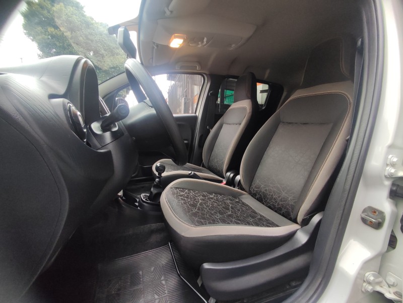 MOBI 1.0 TREKKING 8V FLEX 4P MANUAL - 2022 - CAXIAS DO SUL
