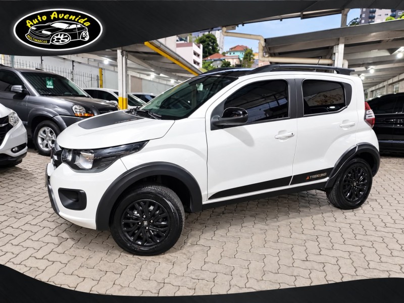 mobi 1.0 trekking 8v flex 4p manual 2022 caxias do sul