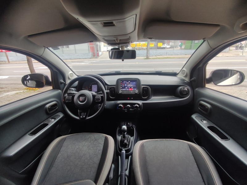MOBI 1.0 TREKKING 8V FLEX 4P MANUAL - 2022 - CAXIAS DO SUL