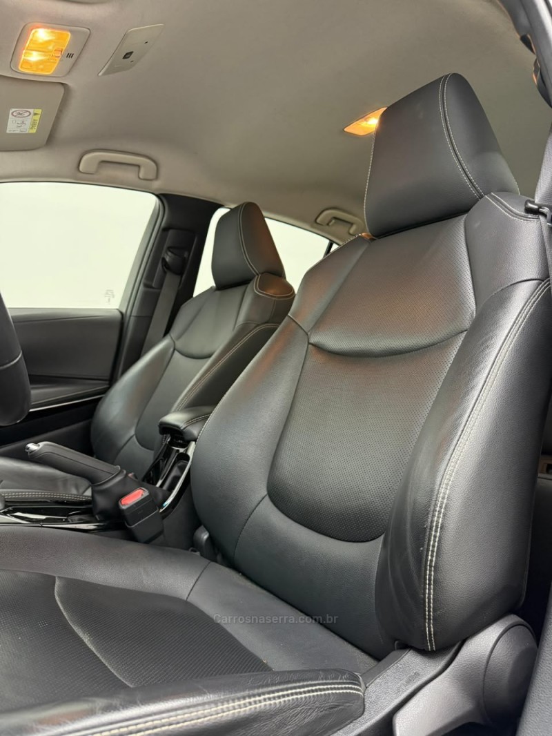 COROLLA 2.0 XEI 16V FLEX 4P AUTOMÁTICO - 2024 - CAXIAS DO SUL