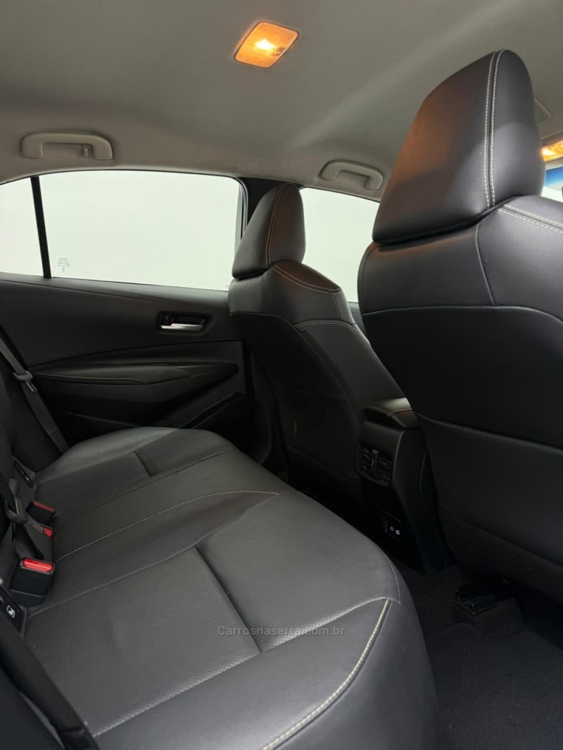 COROLLA 2.0 XEI 16V FLEX 4P AUTOMÁTICO - 2024 - CAXIAS DO SUL