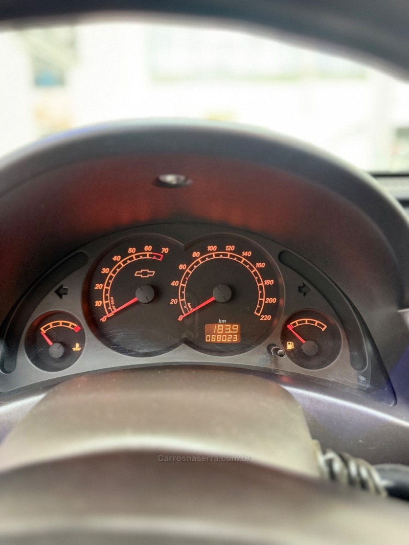 CORSA 1.4 MPFI PREMIUM 8V FLEX 4P MANUAL - 2010 - CAXIAS DO SUL