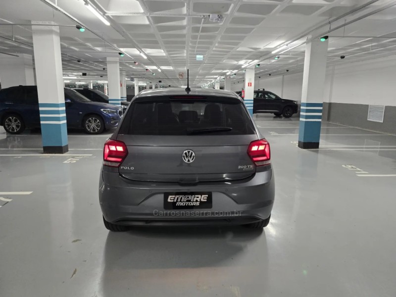 POLO 1.0	200 TSI HIGHLINE AUTOMÁTICO  - 2020 - PORTO ALEGRE