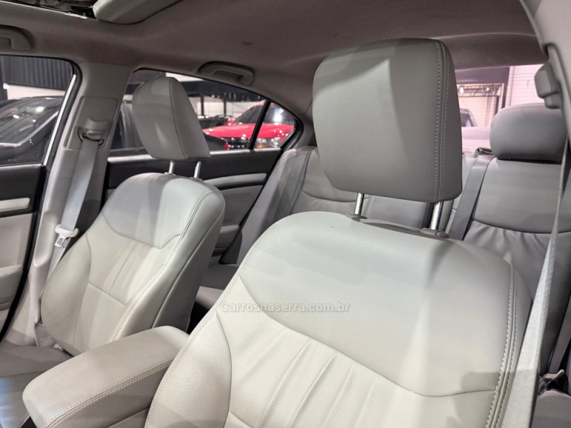 CIVIC 2.0 EXR 16V FLEX 4P AUTOMÁTICO - 2014 - NOVO HAMBURGO