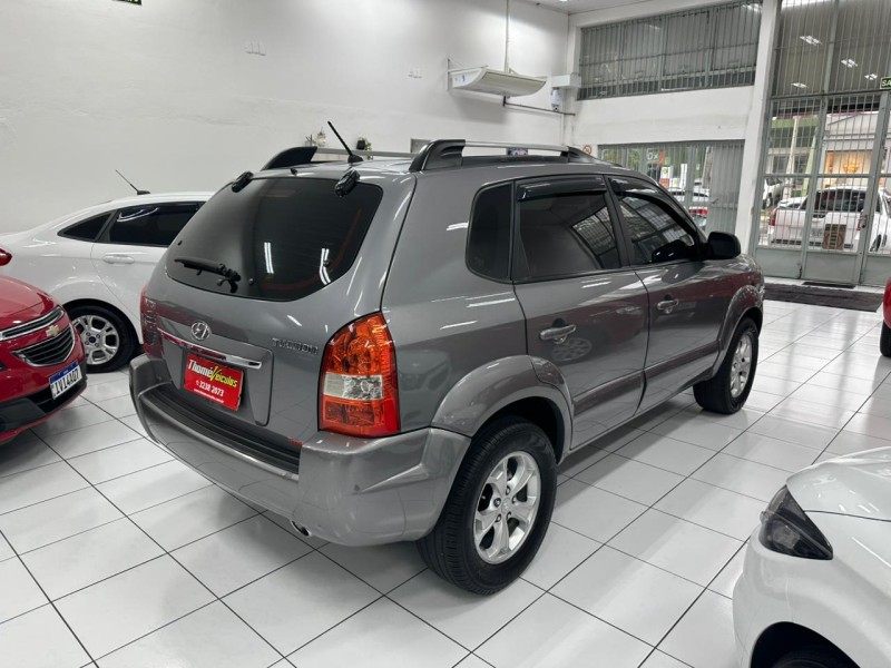TUCSON 2.0 MPFI GLS 16V 143CV 2WD FLEX 4P AUTOMÁTICO - 2011 - CAXIAS DO SUL
