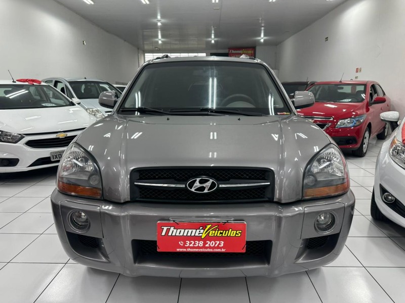TUCSON 2.0 MPFI GLS 16V 143CV 2WD FLEX 4P AUTOMÁTICO - 2011 - CAXIAS DO SUL