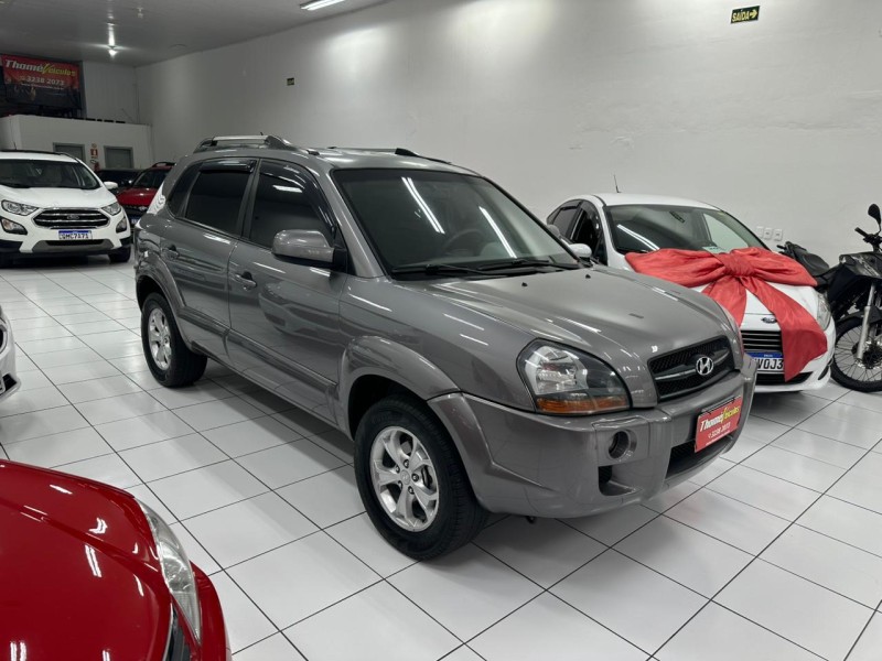 TUCSON 2.0 MPFI GLS 16V 143CV 2WD FLEX 4P AUTOMÁTICO - 2011 - CAXIAS DO SUL