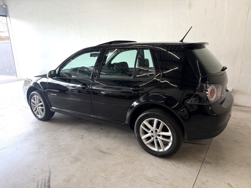 GOLF 1.6 MI SPORTLINE LIMITED EDITION 8V FLEX 4P MANUAL - 2011 - CAXIAS DO SUL