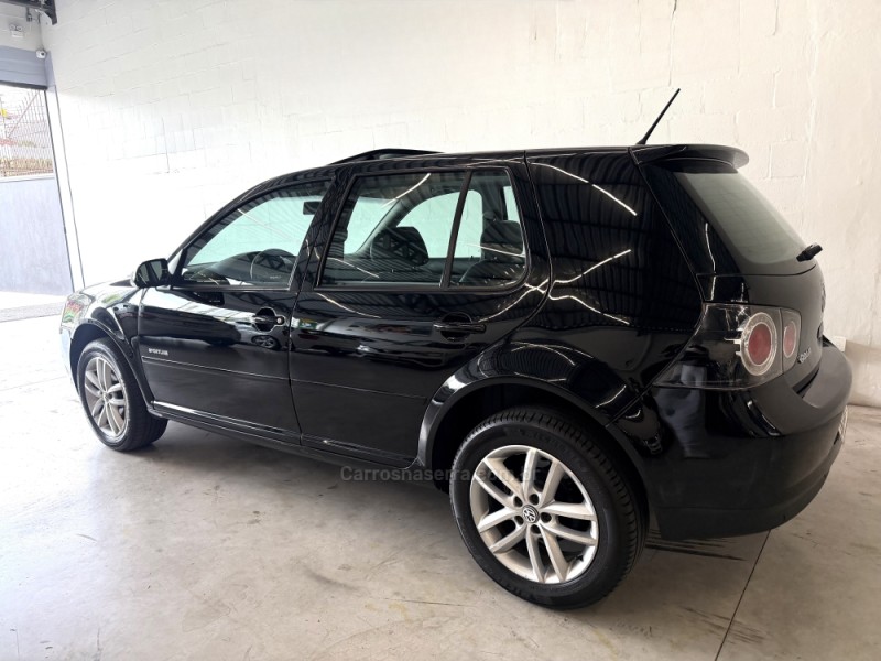 GOLF 1.6 MI SPORTLINE LIMITED EDITION 8V FLEX 4P MANUAL - 2011 - CAXIAS DO SUL
