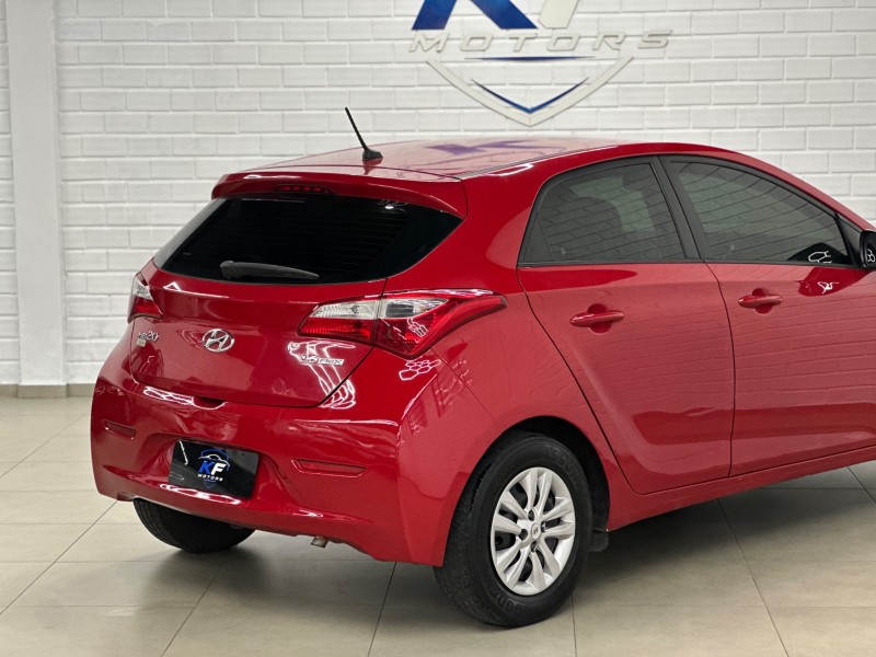 HB20 1.6 COMFORT 16V FLEX 4P MANUAL - 2014 - NOVO HAMBURGO