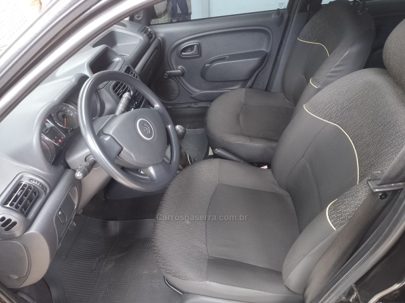 CLIO 1.0 EXPRESSION 16V FLEX 4P MANUAL - 2013 - CAXIAS DO SUL