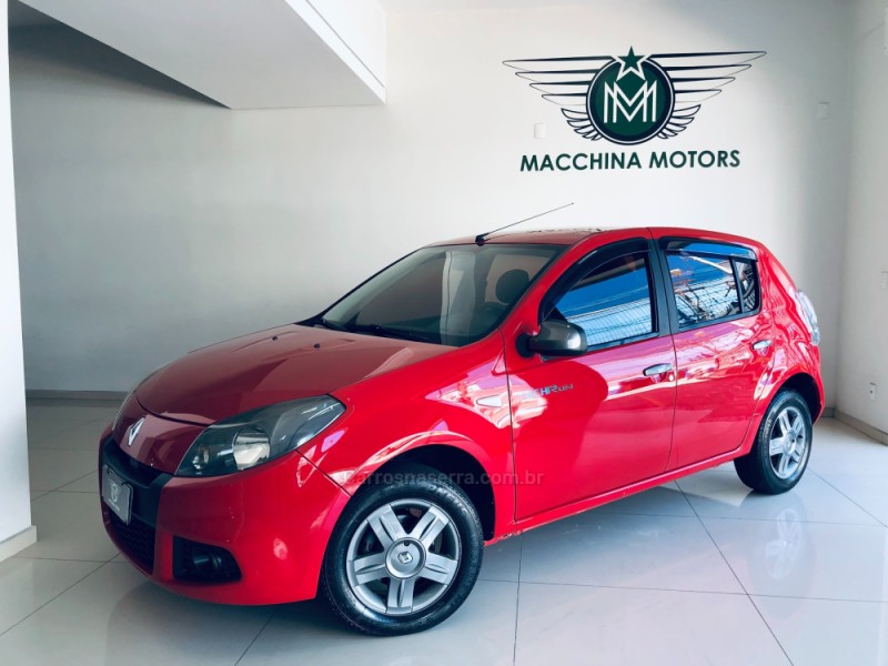 SANDERO 1.0 TECH RUN 16V FLEX 4P MANUAL - 2014 - CAXIAS DO SUL