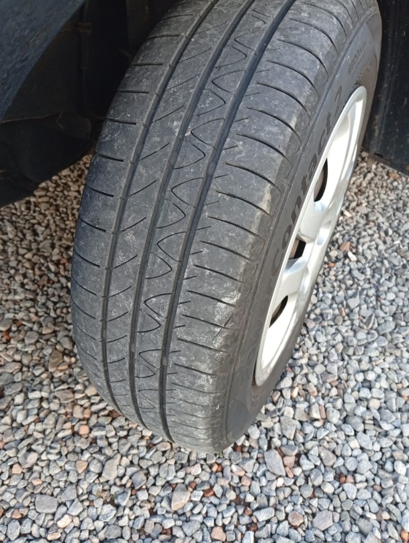 FIESTA 1.6 MPI CLASS SEDAN 8V FLEX 4P MANUAL - 2011 - CAXIAS DO SUL