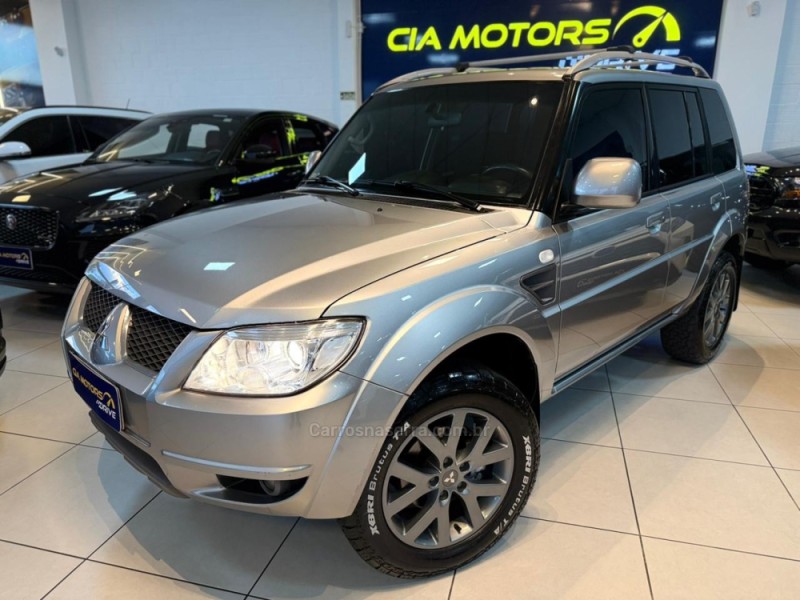 pajero tr4 2.0 4x2 16v 140cv flex 4p manual 2014 sao leopoldo