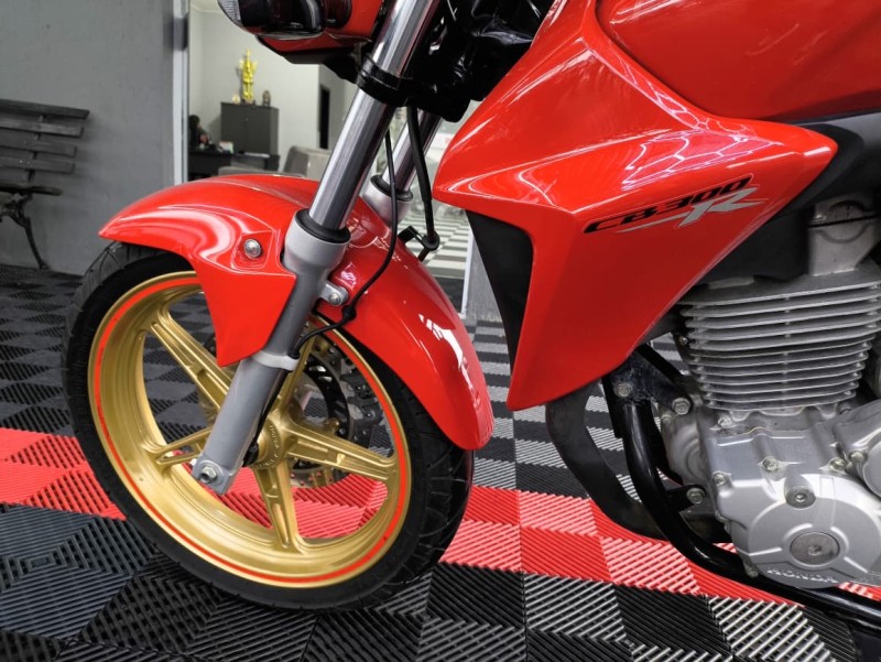 CB 300R ABS - 2015 - CANELA