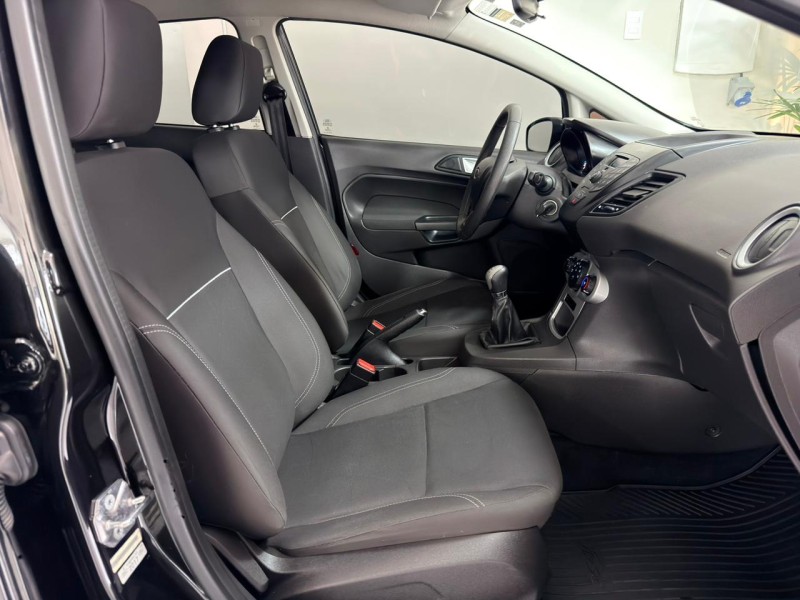 FIESTA 1.6 SEL HATCH 16V FLEX 4P MANUAL - 2017 - CAXIAS DO SUL