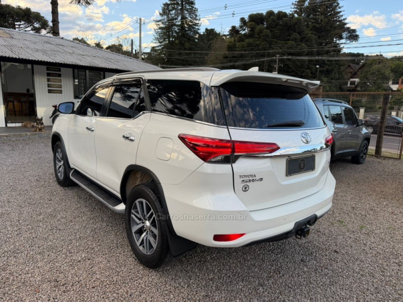 HILUX SW4 2.8 SRX 4X4 16V TURBO INTERCOOLER DIESEL 4P AUTOMÁTICO - 2019 - CANELA