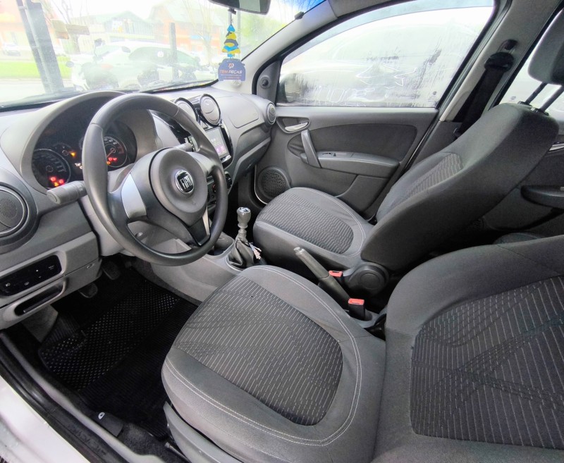 PALIO 1.4 MPI ATTRACTIVE 8V FLEX 4P MANUAL - 2013 - CANELA