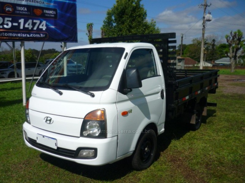 HR 2.5 LONGO SEM CAÇAMBA 4X2 16V 130CV TURBO INTERCOOLER DIESEL 2P MANUAL - 2020 - ARROIO DO MEIO