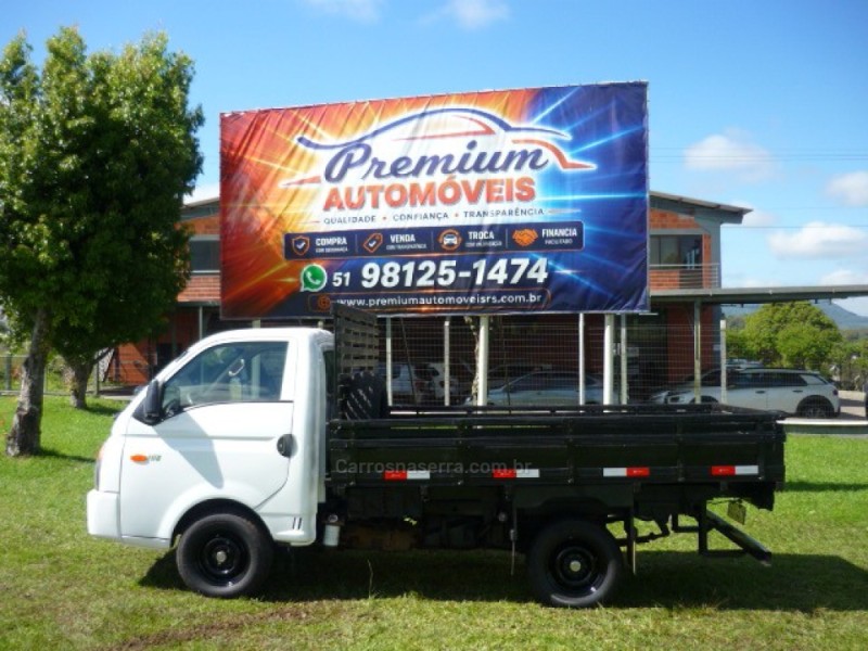 HR 2.5 LONGO SEM CAÇAMBA 4X2 16V 130CV TURBO INTERCOOLER DIESEL 2P MANUAL - 2020 - ARROIO DO MEIO