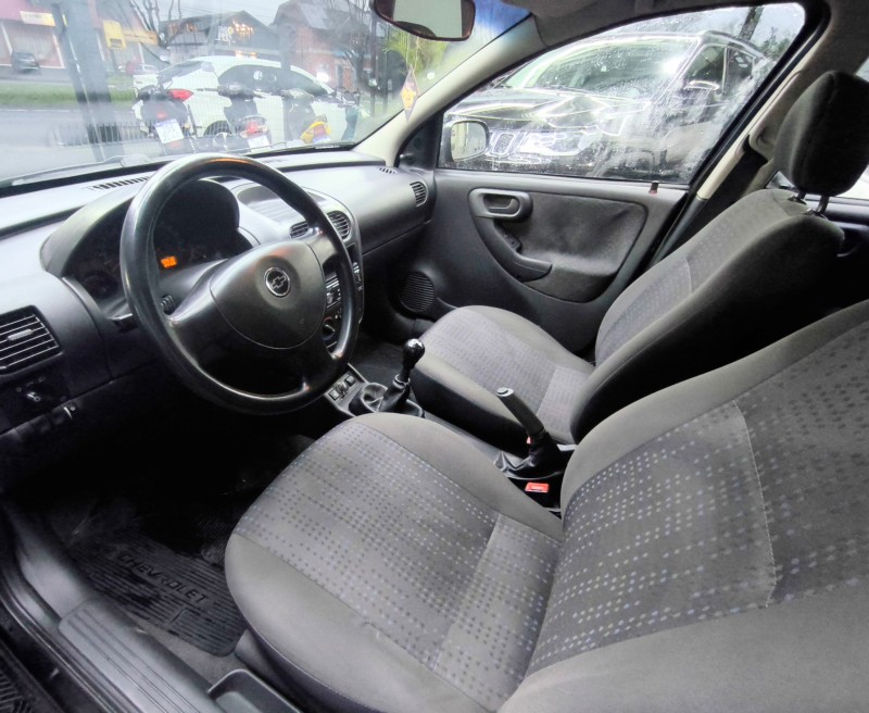 CORSA 1.4 MPFI MAXX 8V FLEX 4P MANUAL - 2011 - CANELA