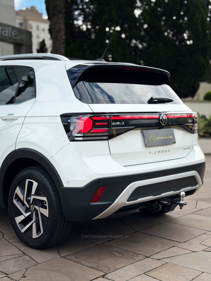 T-CROSS 1.4 HIGHLINE TSI 16V FLEX 4P AUTOMÁTICO - 2025 - NOVO HAMBURGO