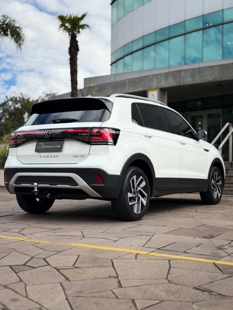 T-CROSS 1.4 HIGHLINE TSI 16V FLEX 4P AUTOMÁTICO - 2025 - NOVO HAMBURGO