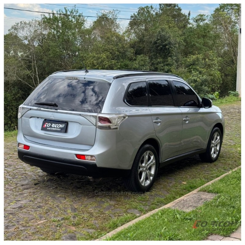 OUTLANDER 2.0 16V GASOLINA 4P AUTOMÁTICO - 2014 - CAMPO BOM