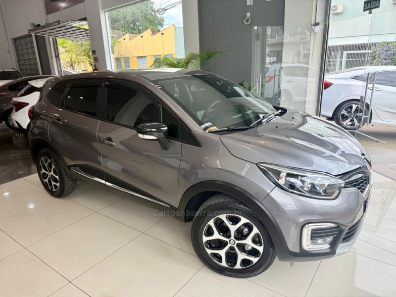 CAPTUR 2.0 16V FLEX INTENSE AUTOMÁTICO - 2021 - SãO LEOPOLDO