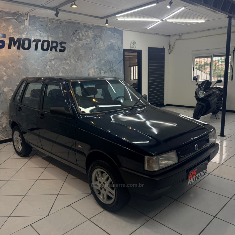 UNO 1.0 MPI MILLE FIRE 8V GASOLINA 4P MANUAL - 2002 - CAXIAS DO SUL