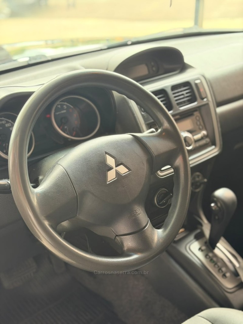 PAJERO TR4 2.0 4X2 16V GASOLINA 4P AUTOMÁTICO - 2013 - SANTA CRUZ DO SUL