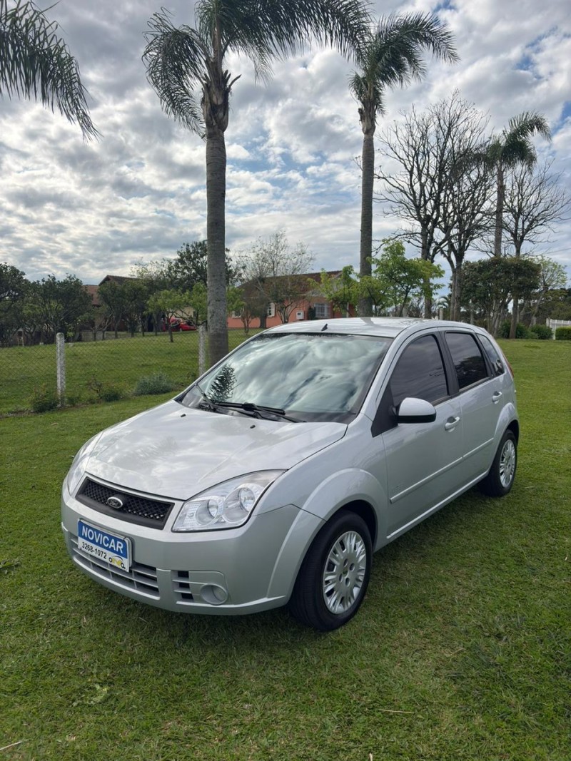 FIESTA 1.6 MPI CLASS HATCH 8V FLEX 4P MANUAL - 2009 - FARROUPILHA