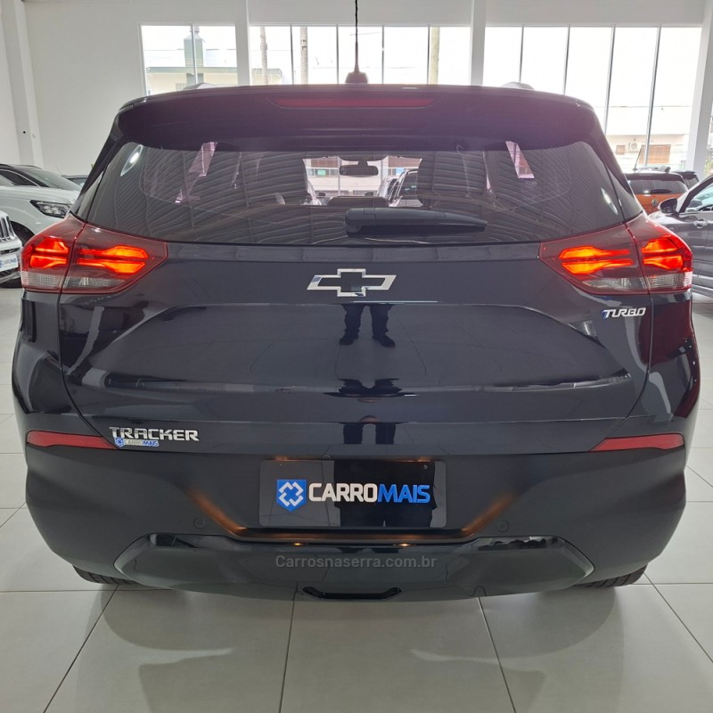 TRACKER 1.0 12V MIDNIGHT TURBO FLEX 4P AUTOMÁTICO  - 2024 - SANTA CRUZ DO SUL