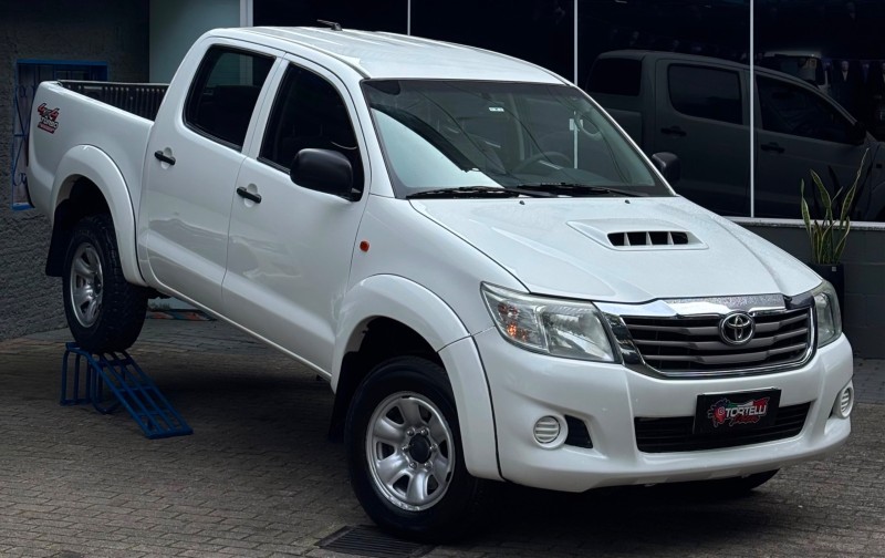 HILUX 3.0 SR 4X4 CD 16V TURBO INTERCOOLER DIESEL 4P MANUAL - 2015 - CAXIAS DO SUL
