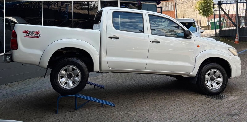 HILUX 3.0 SR 4X4 CD 16V TURBO INTERCOOLER DIESEL 4P MANUAL - 2015 - CAXIAS DO SUL