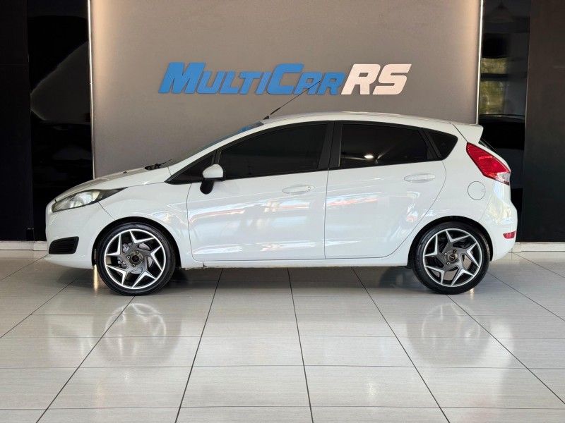 FIESTA 1.5 SE HATCH 16V FLEX 4P MANUAL - 2015 - ESTâNCIA VELHA