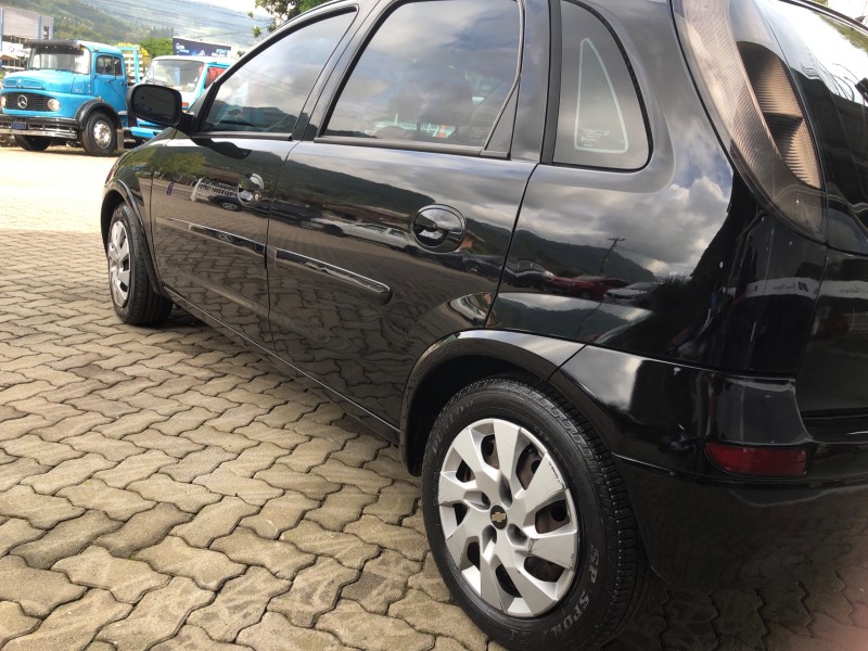 CORSA 1.4 MPFI PREMIUM 8V FLEX 4P MANUAL - 2010 - VALE REAL