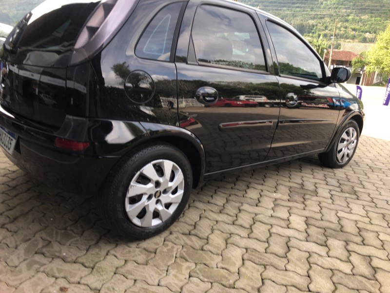 CORSA 1.4 MPFI PREMIUM 8V FLEX 4P MANUAL - 2010 - VALE REAL